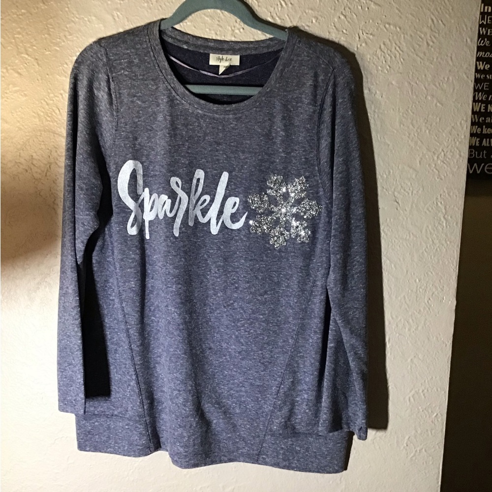 Seasonal shirt, worn one season,medium